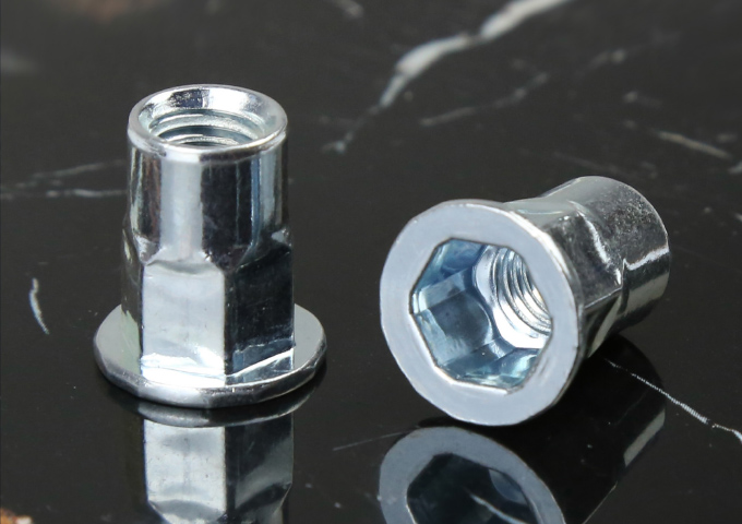 ƽͷ���������